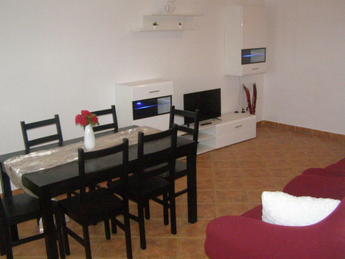 Charming Apartments In Pula Zewnętrze zdjęcie